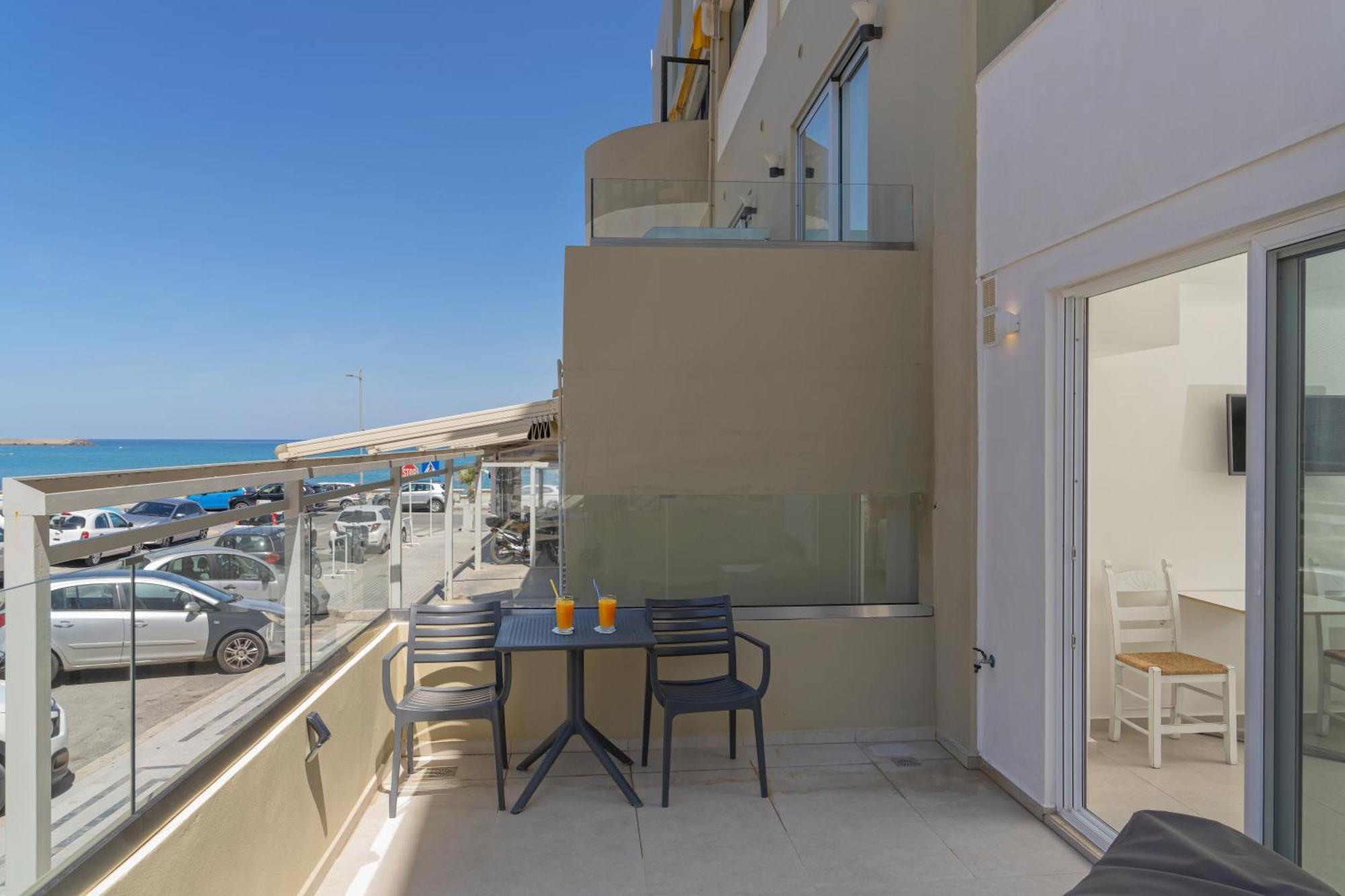 Meltemi Coast Suites Ретимно Экстерьер фото
