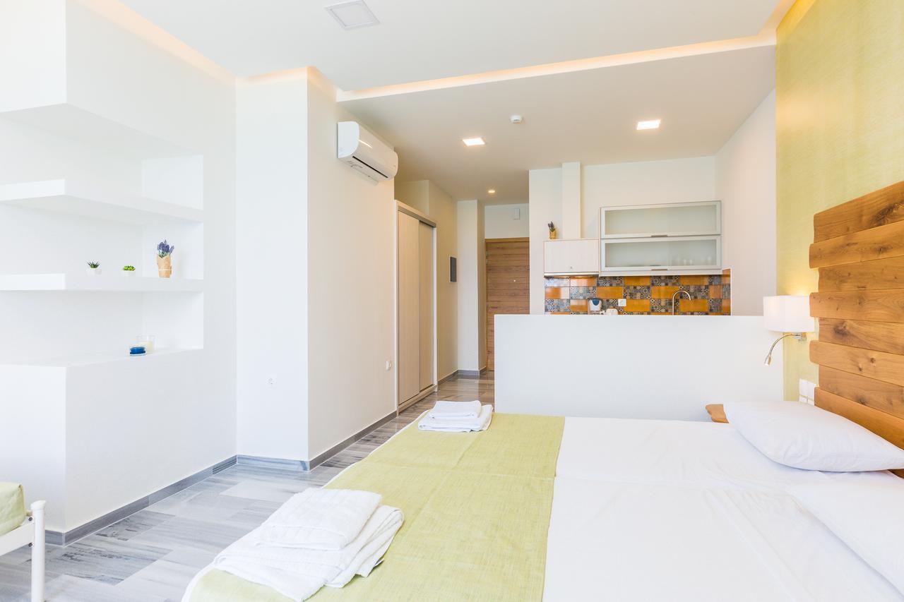 Meltemi Coast Suites Ретимно Экстерьер фото